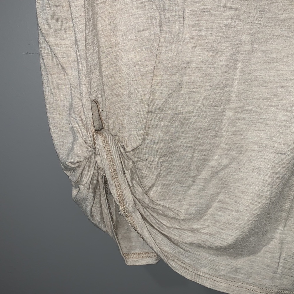 Tank top - Picture 3 of 5